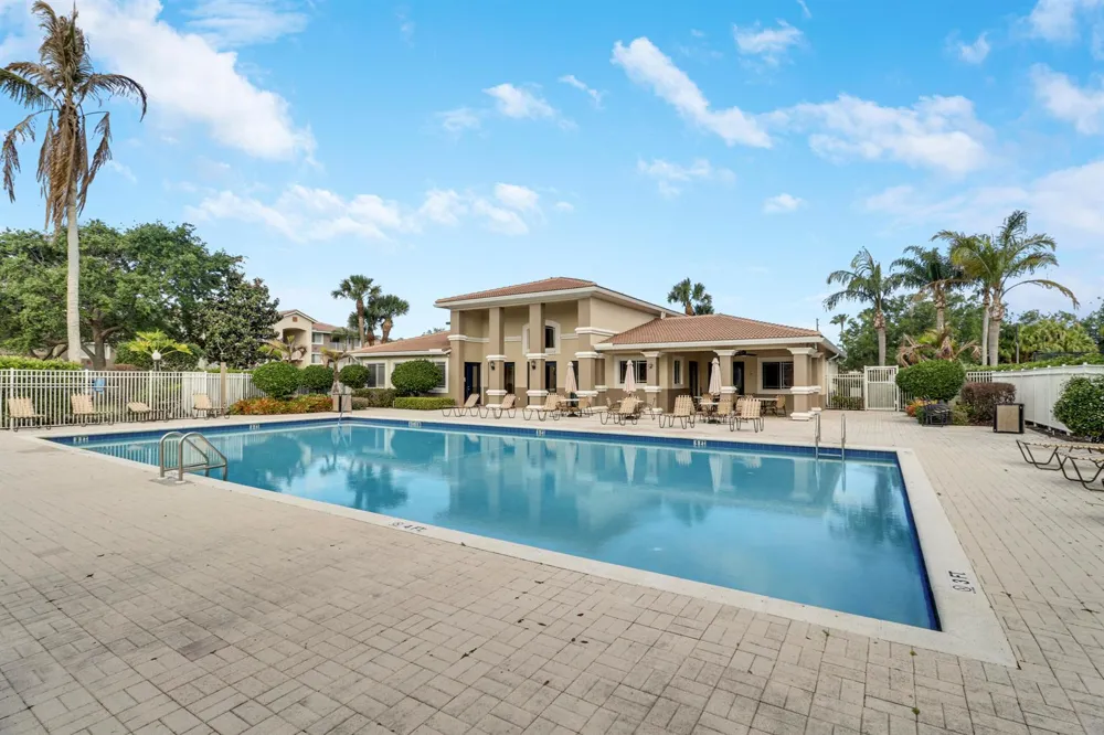 121 SW Palm Drive #306 Port St. Lucie, FL 34986