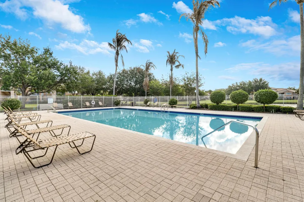 121 SW Palm Drive #306 Port St. Lucie, FL 34986