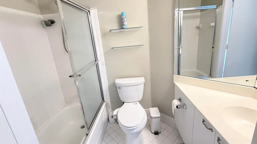 5136 FLORIA DRIVE #G Boynton Beach, FL 33437