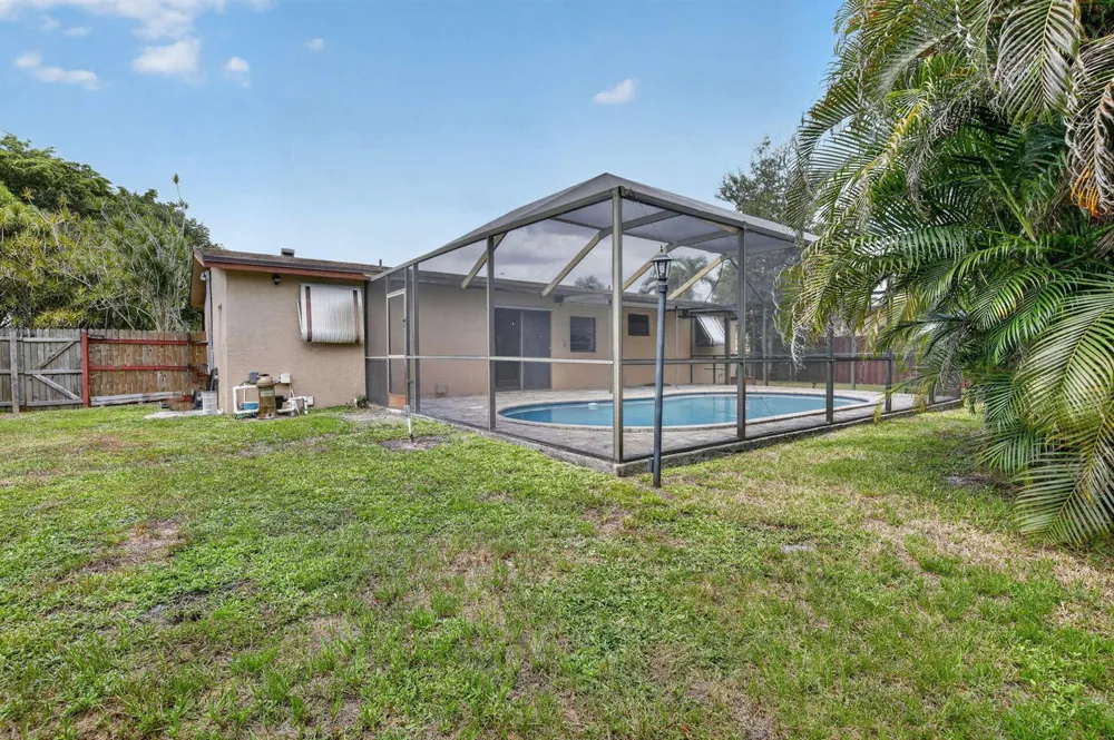 8968 SW 52nd Place Cooper City, FL 33328
