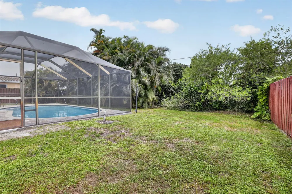 8968 SW 52nd Place Cooper City, FL 33328