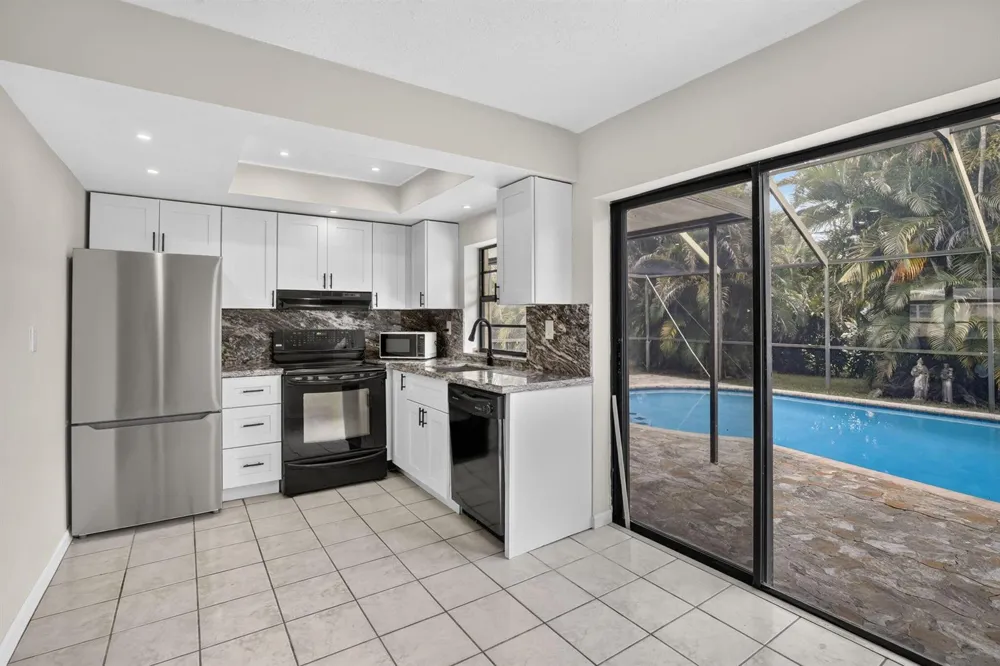 8968 SW 52nd Place Cooper City, FL 33328