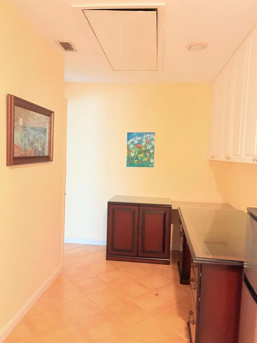 38 W Balfour Road W Palm Beach Gardens, FL 33418