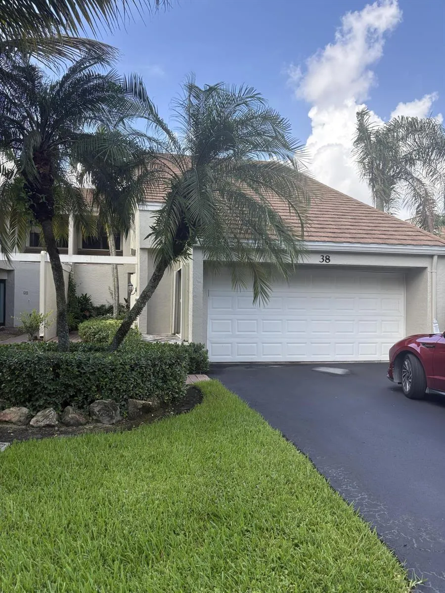 38 W Balfour Road W Palm Beach Gardens, FL 33418