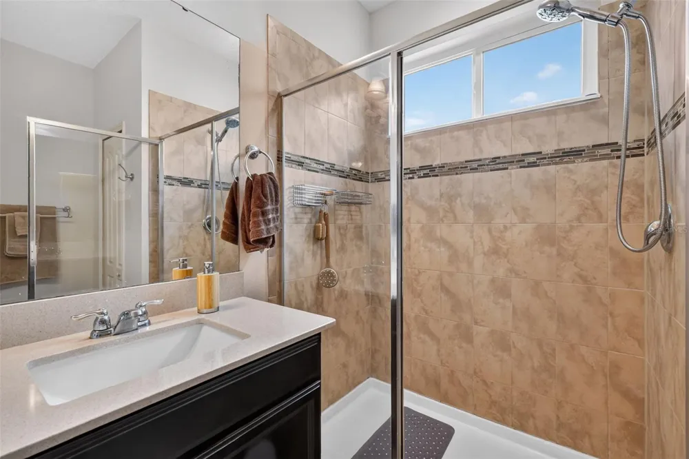 3115 ZANDER DRIVE Grand Island, FL 32735