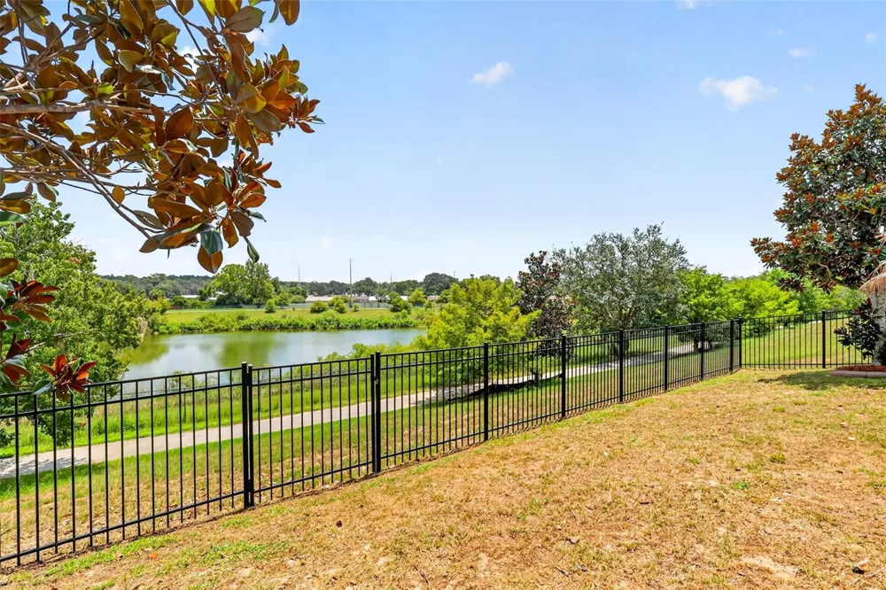 3115 ZANDER DRIVE Grand Island, FL 32735