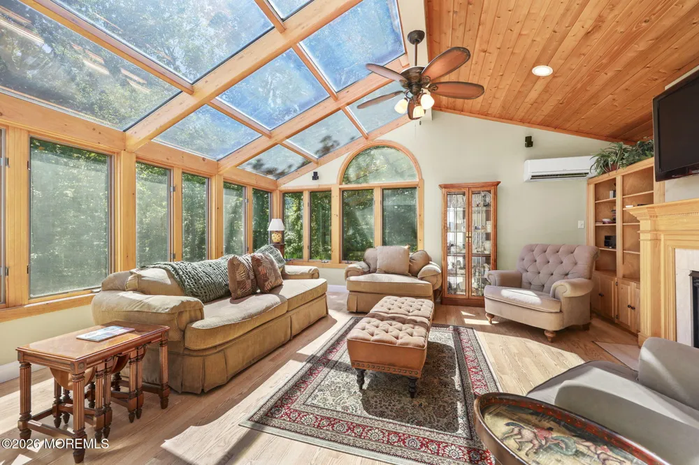 13 Tara Lin Drive Hazlet, NJ 07730