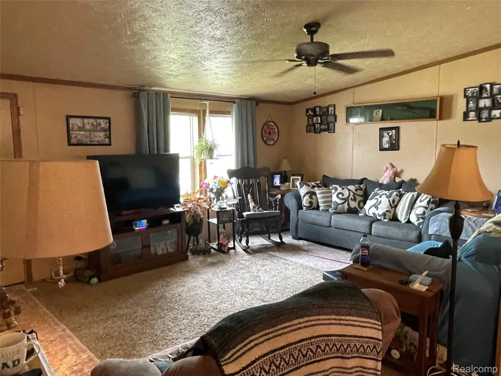 184 Chapman Branch Oxford Charter Township, MI 48371