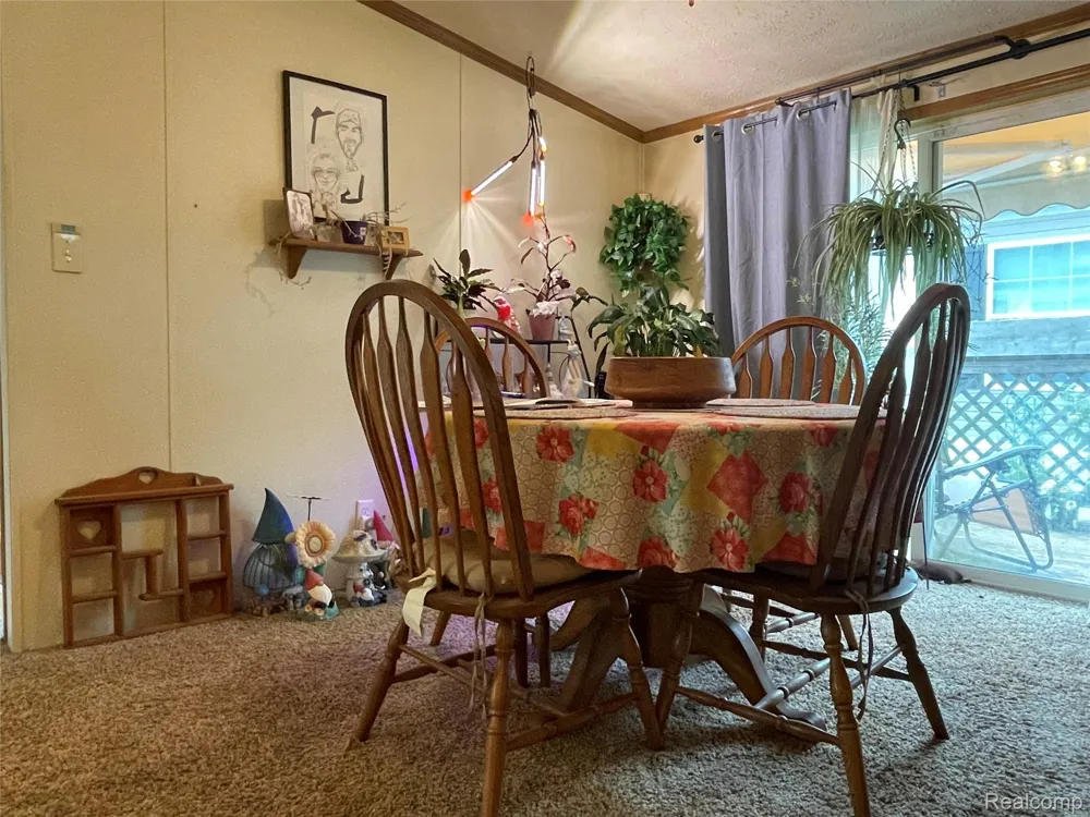 184 Chapman Branch Oxford Charter Township, MI 48371