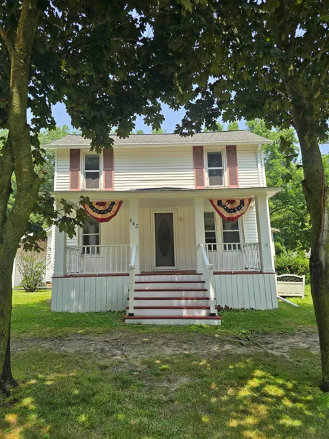 642 Wightman Street