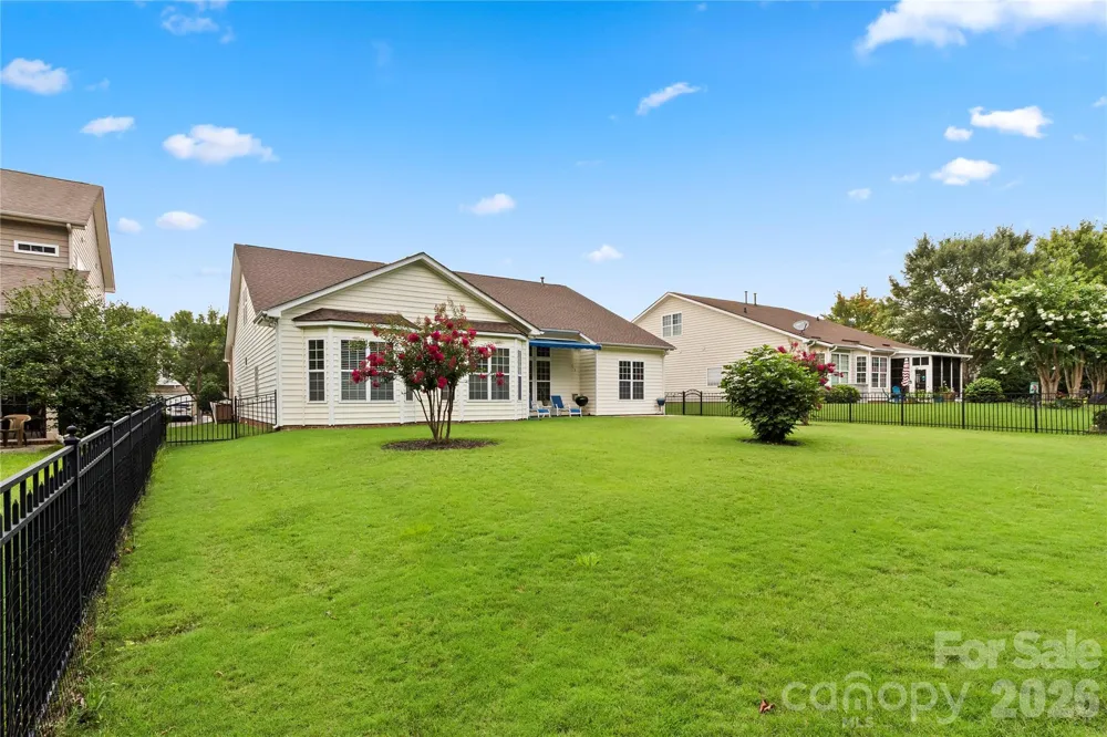 8505 Whitehawk Hill Road Waxhaw, NC 28173