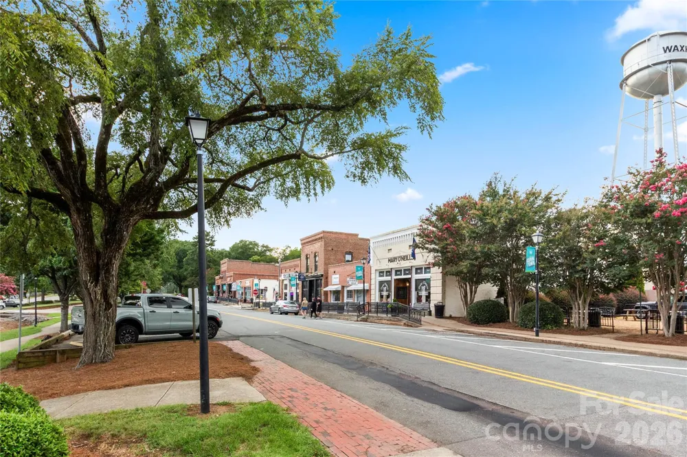 8505 Whitehawk Hill Road Waxhaw, NC 28173