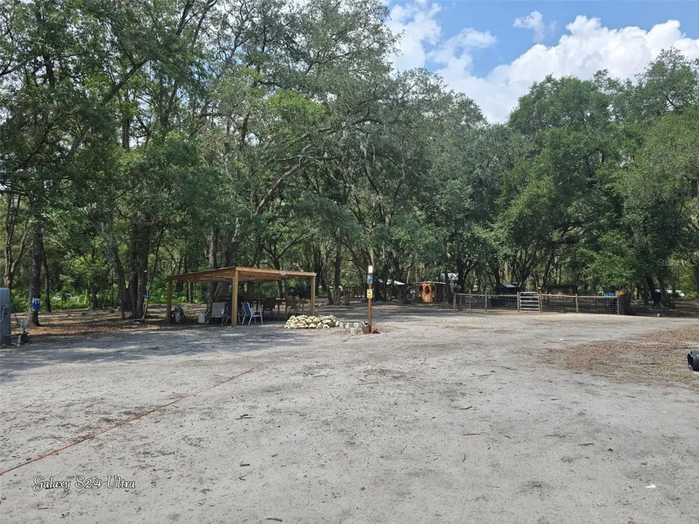 17120 SE 130TH AVENUE Weirsdale, FL 32195