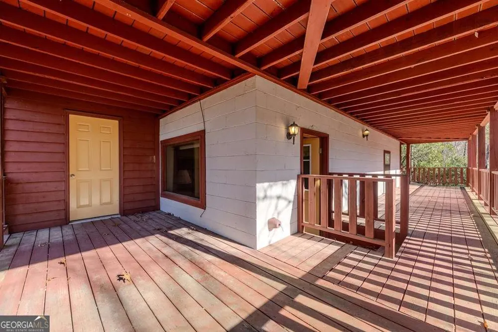 97 Sourwood HOLW Murphy, NC 28906