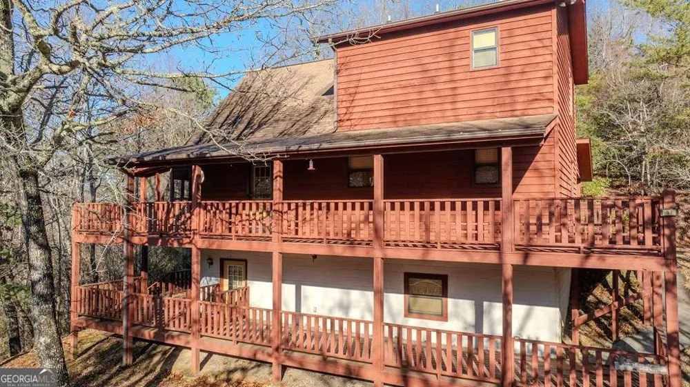 97 Sourwood HOLW Murphy, NC 28906
