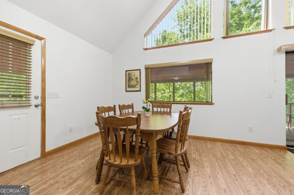 97 Sourwood HOLW Murphy, NC 28906