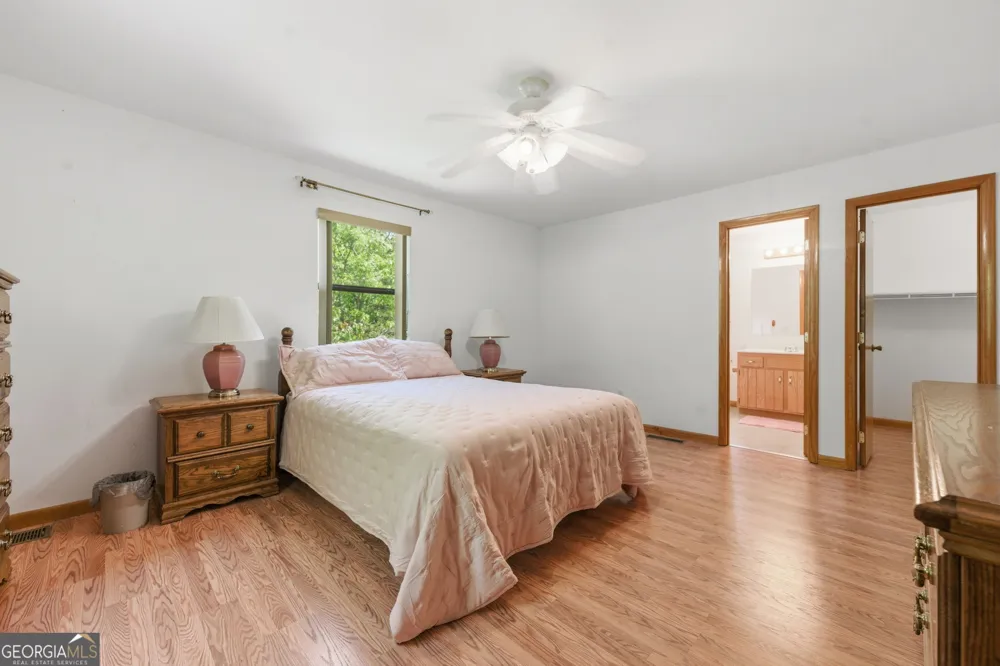97 Sourwood HOLW Murphy, NC 28906
