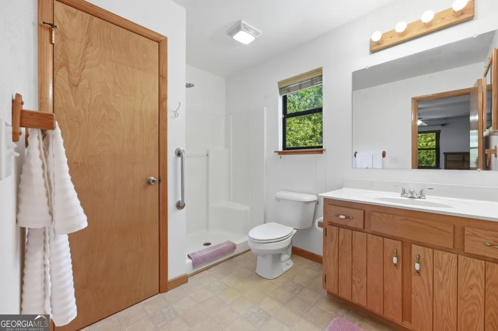 97 Sourwood HOLW Murphy, NC 28906
