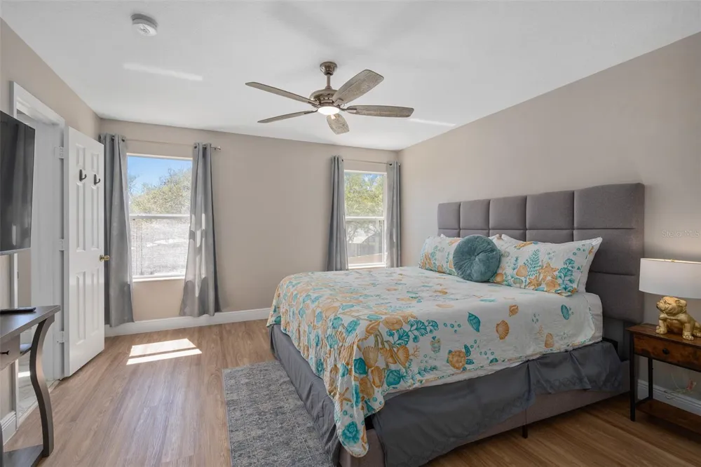 1204 S BEACH CIR Kissimmee, FL 34746