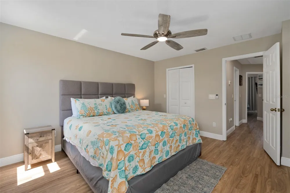 1204 S BEACH CIR Kissimmee, FL 34746