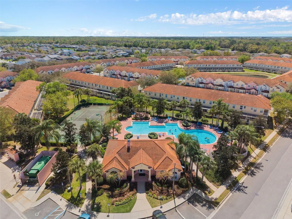 1204 S BEACH CIR Kissimmee, FL 34746