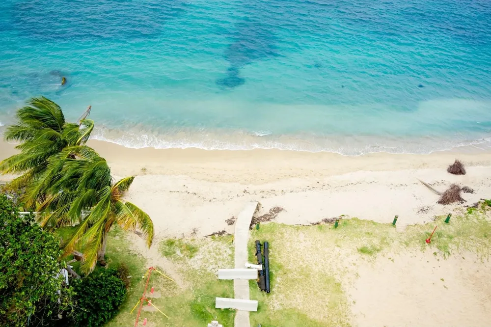 Villas del Mar MEDIANA ALTA #1 Loiza, PR 00772