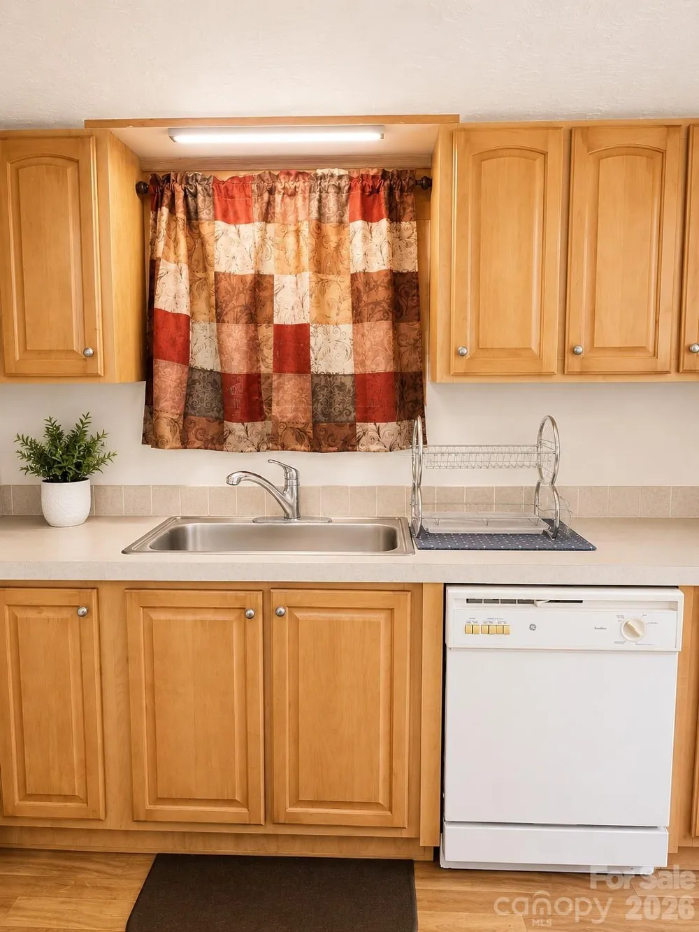 192 Lady Bug Lane Penrose, NC 28766