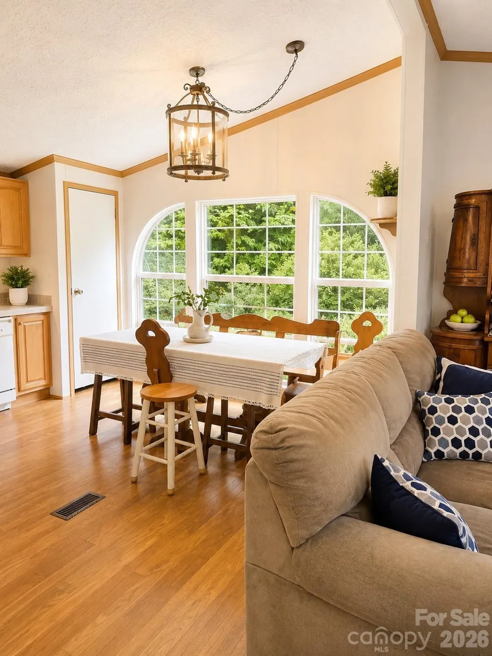 192 Lady Bug Lane Penrose, NC 28766