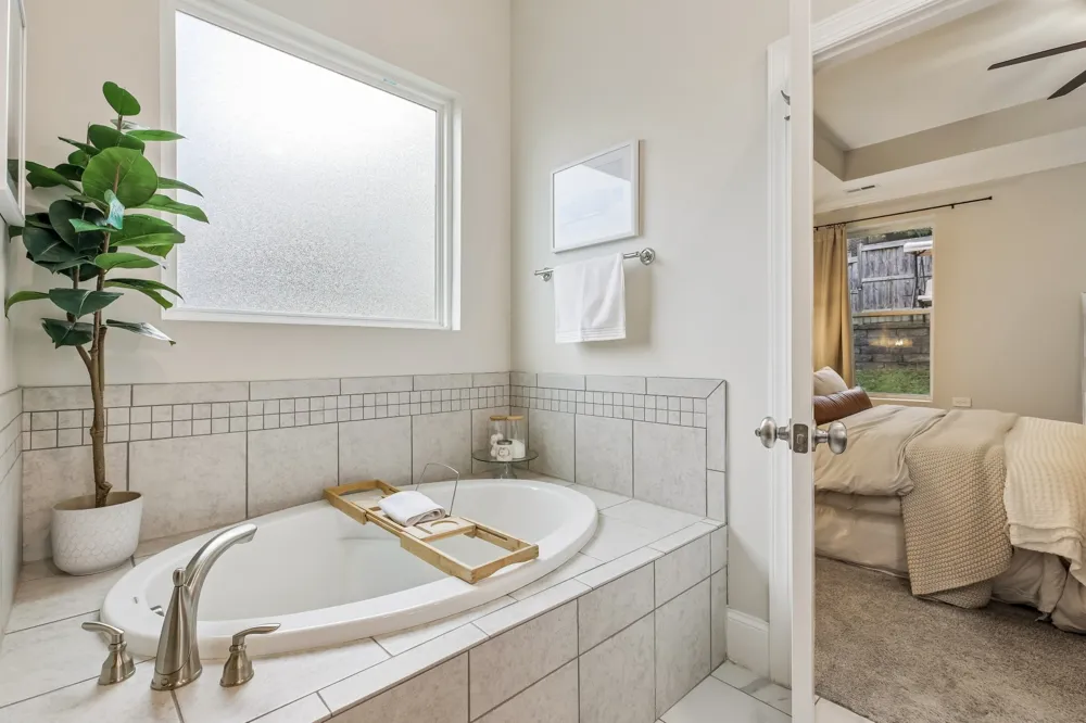 166 Cobbler Cir Hendersonville, TN 37075