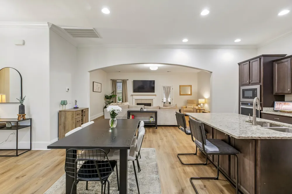 166 Cobbler Cir Hendersonville, TN 37075