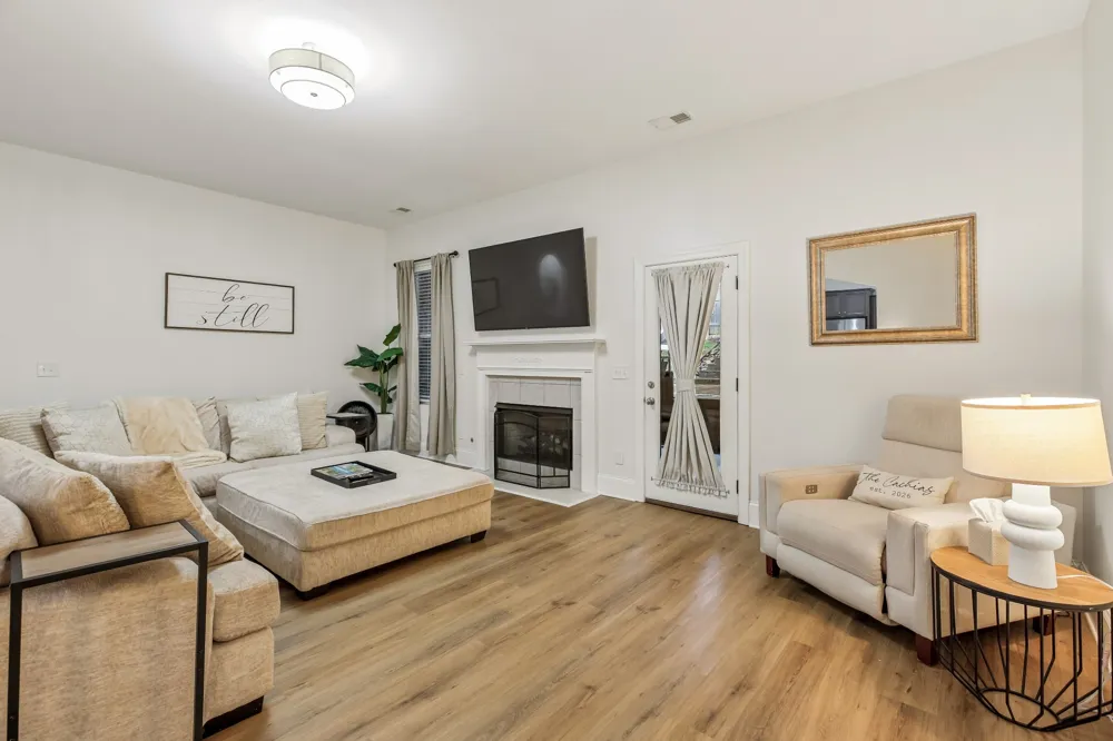 166 Cobbler Cir Hendersonville, TN 37075