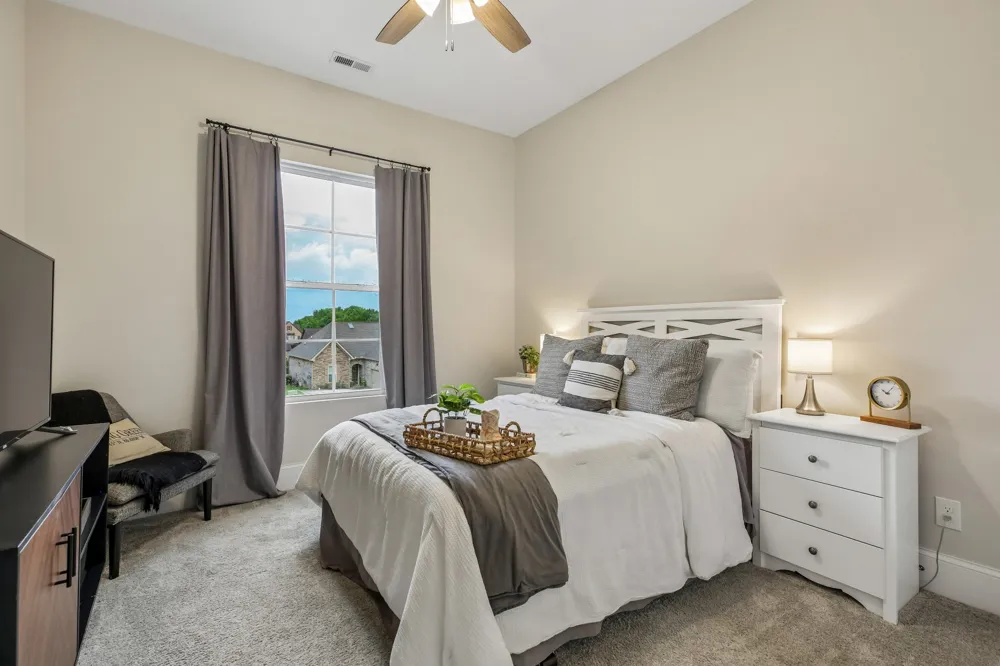 166 Cobbler Cir Hendersonville, TN 37075