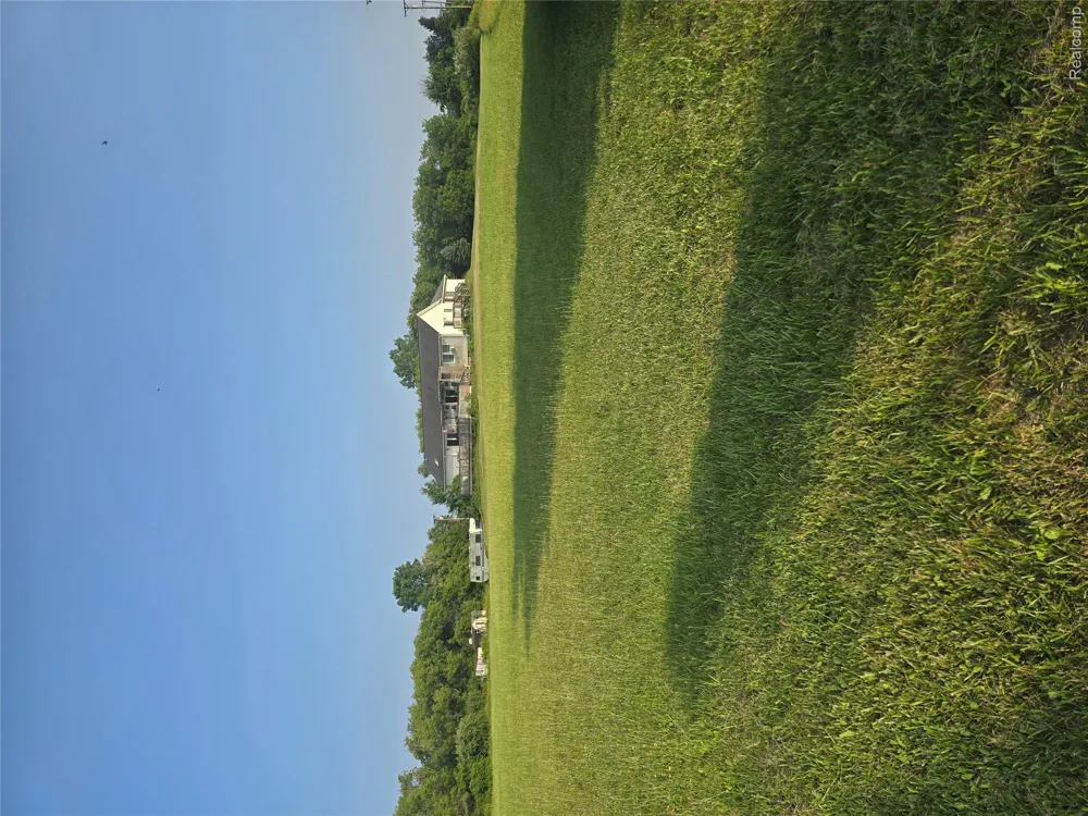 4154 Harris Road Burtchville Township, MI 48059
