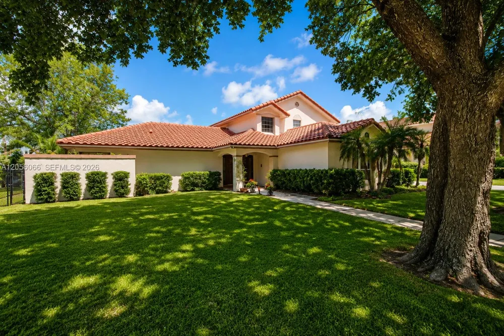 1855 SW 101st Ave Davie, FL 33324