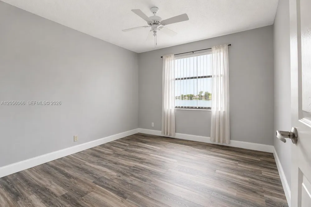 1855 SW 101st Ave Davie, FL 33324