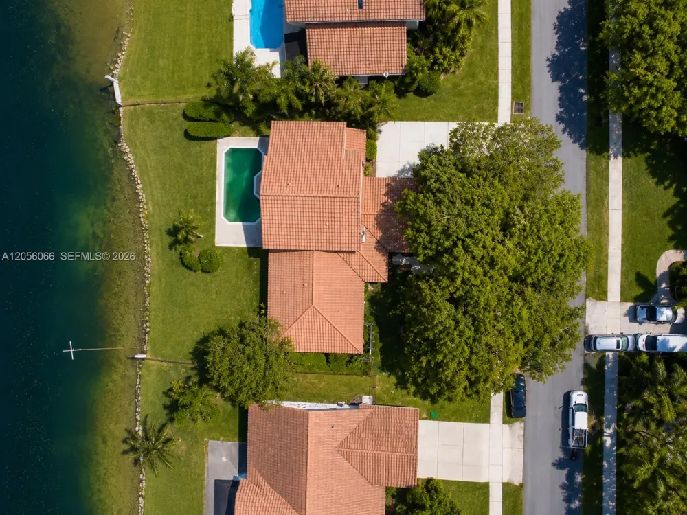 1855 SW 101st Ave Davie, FL 33324