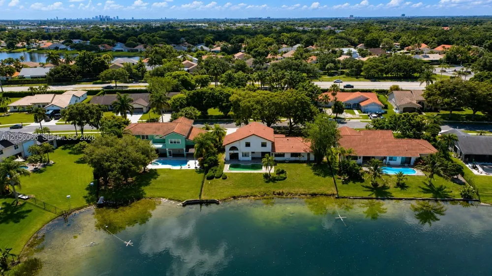 1855 SW 101st Ave Davie, FL 33324