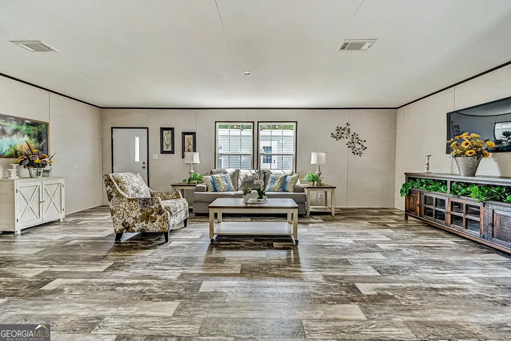 1290 Dogwood LN Folkston, GA 31537
