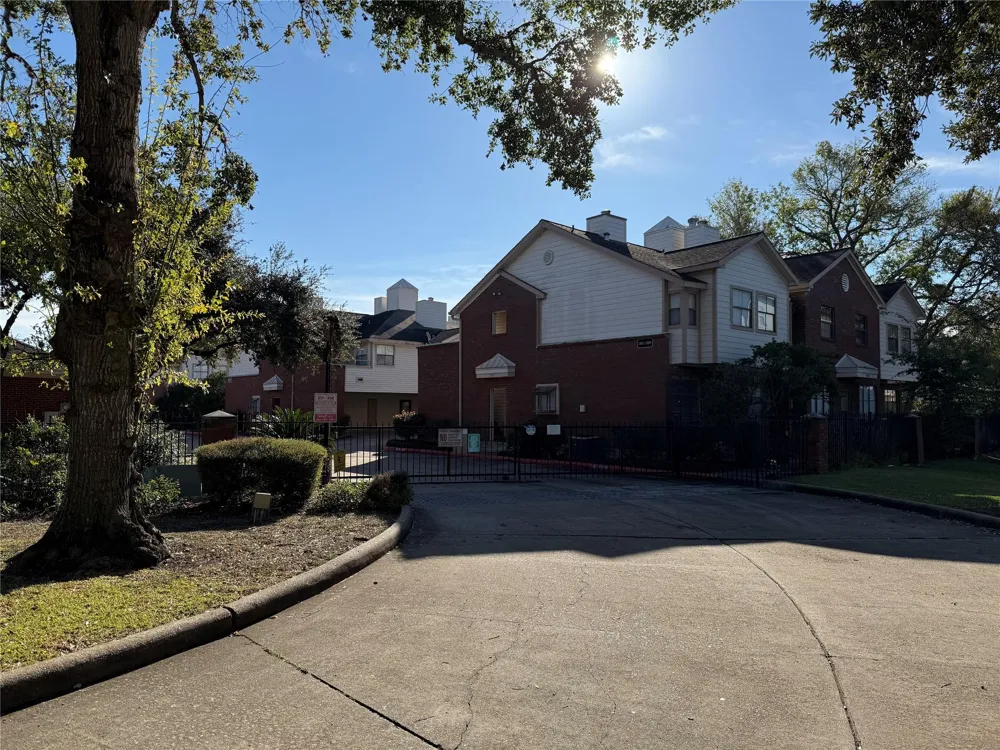 1103 Dulles Avenue #1103 Stafford, TX 77477