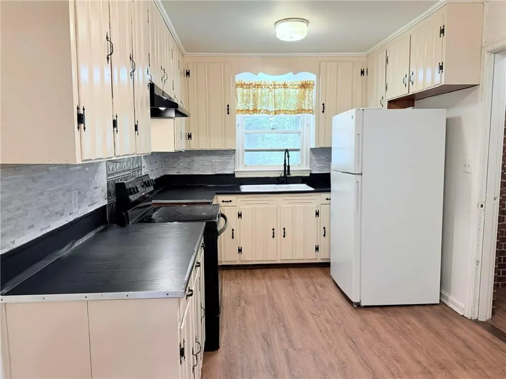 105 Dogwood Drive LaGrange, GA 30241