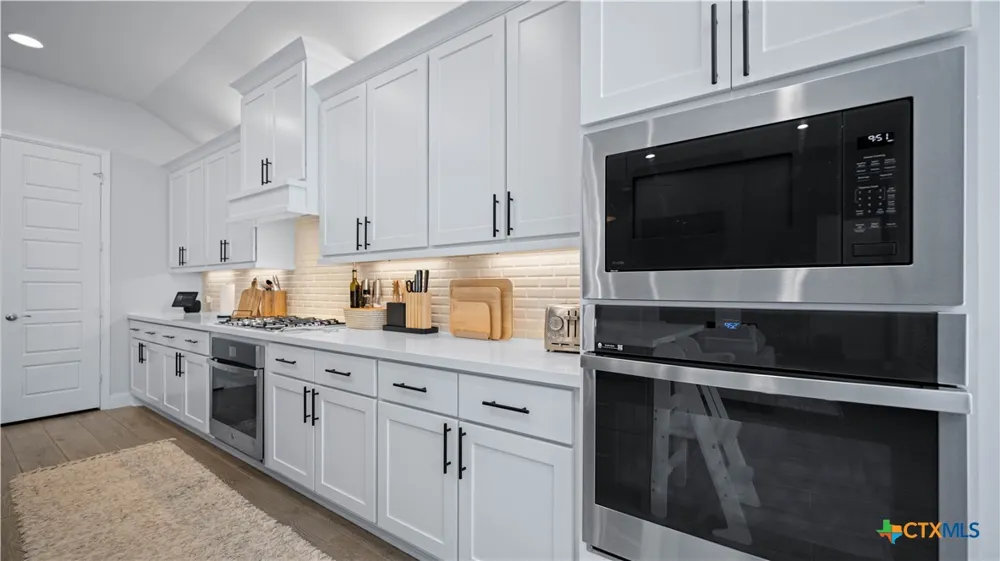 1925 Luna Street New Braunfels, TX 78132