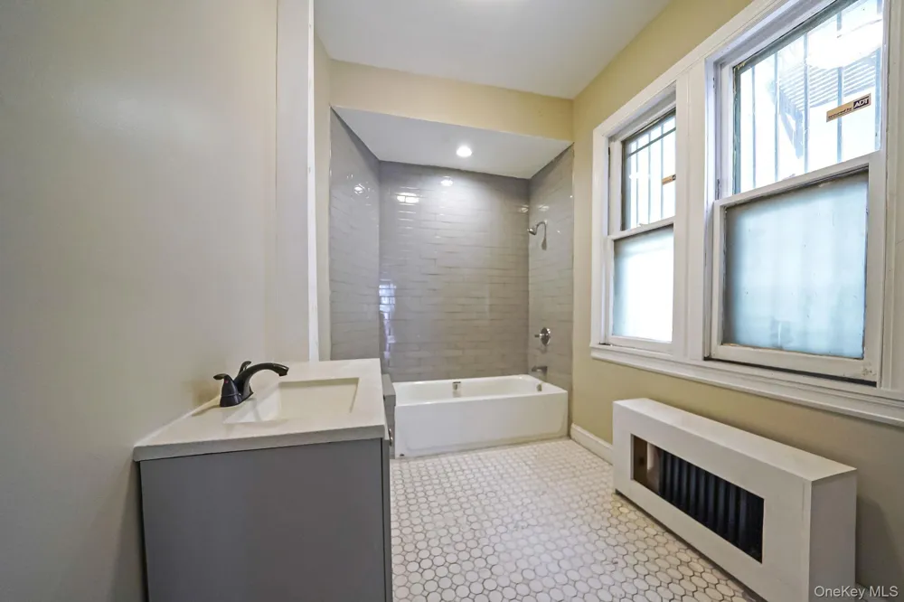 155 Hawthorne Avenue Yonkers, NY 10701