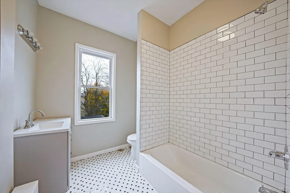 155 Hawthorne Avenue Yonkers, NY 10701