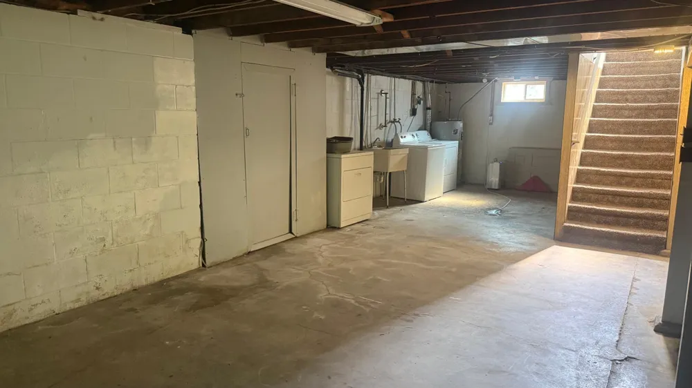 318 5th Avenue NE Clara City, MN 56222