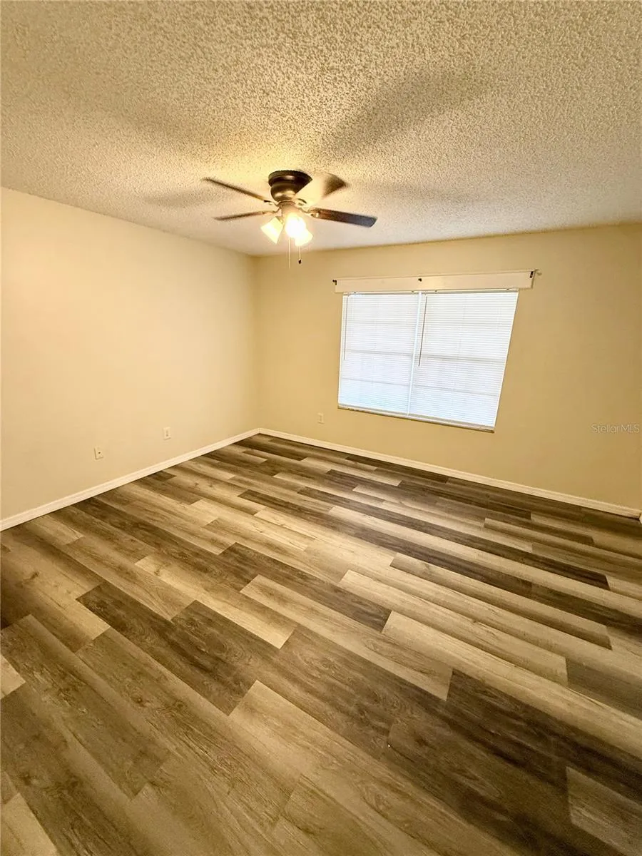 5 HICKORY LOOP PASS ocala, FL 34472