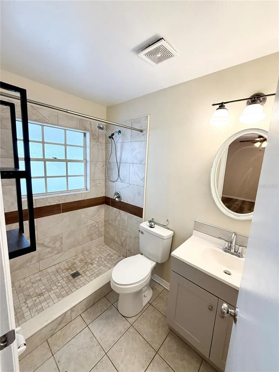 5 HICKORY LOOP PASS ocala, FL 34472