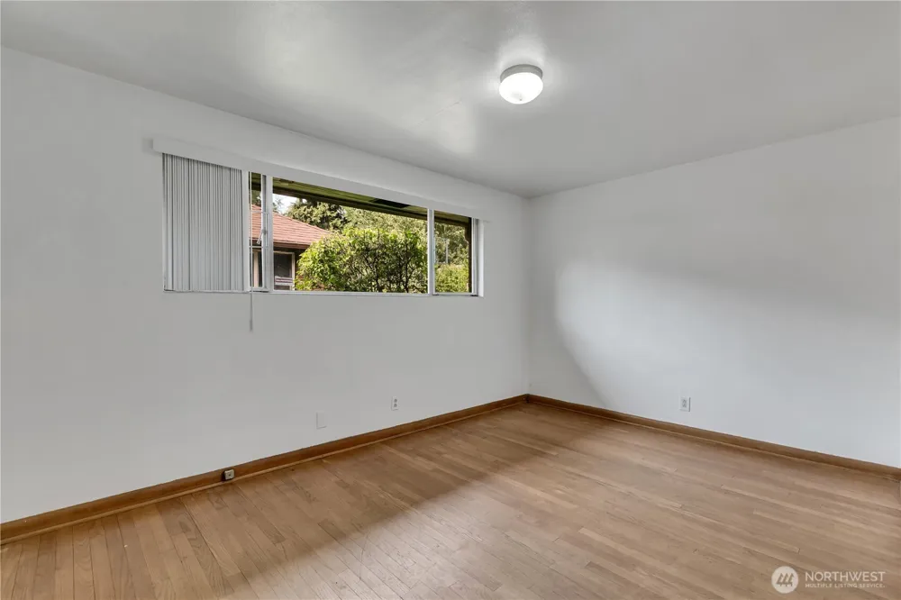7418 Rainier Avenue S Seattle, WA 98118