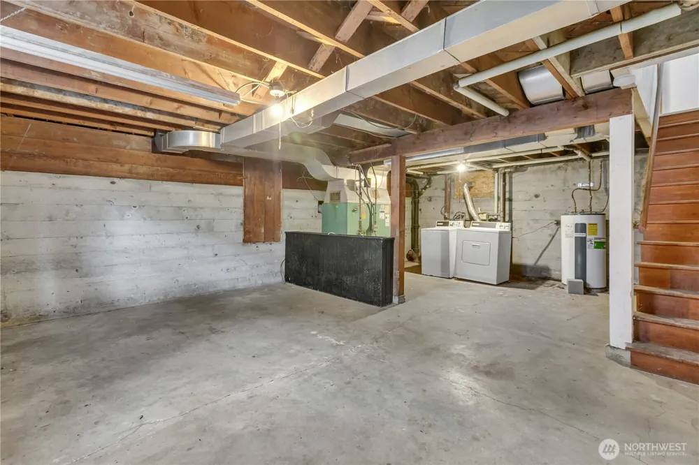 7418 Rainier Avenue S Seattle, WA 98118