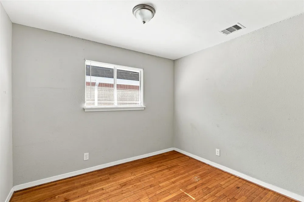 509 Avenue J South Houston, TX 77587