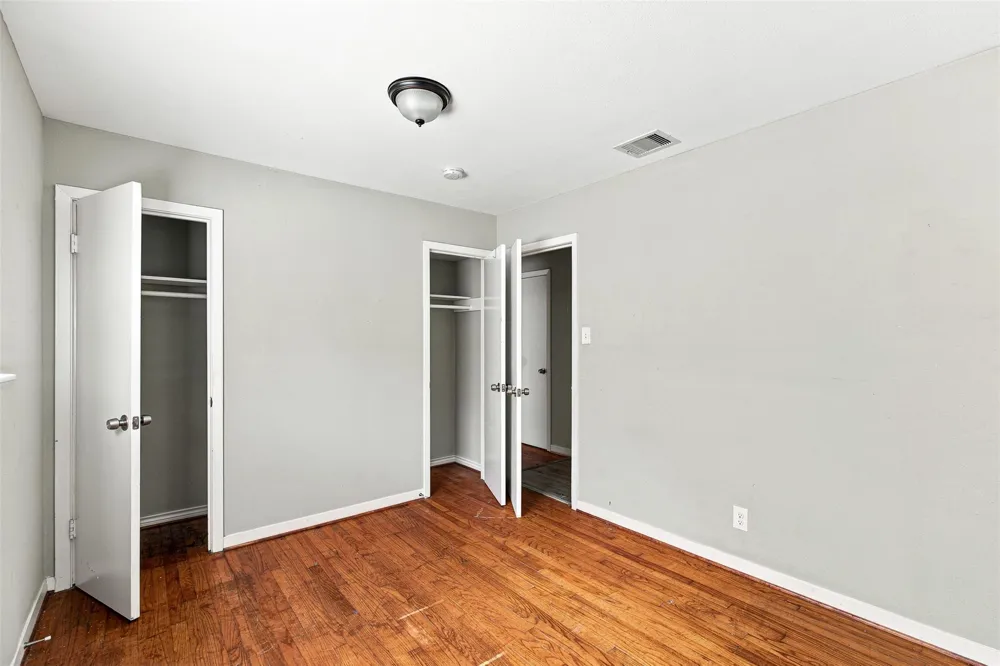 509 Avenue J South Houston, TX 77587